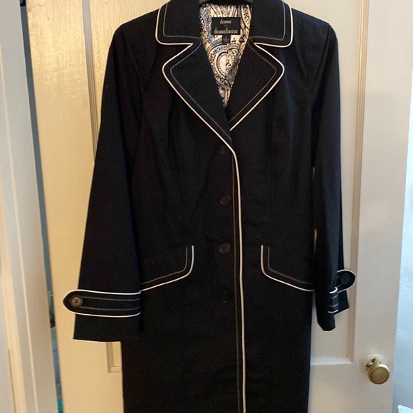 dennis basso Jackets & Blazers - Spring & Summer NEW Black & Cream All Weather Trench Coat & Scarf Sz Sm